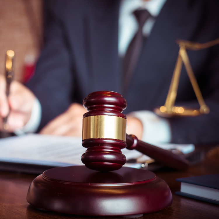 Estudio Jurídico Carlos Paz Córdoba
Abogados Carlos Paz Córdoba
Abogado Franco A. Poeta 
